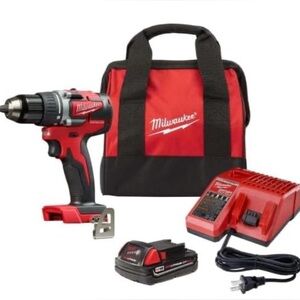 Milwaukee Red Cordless Drill Set new
